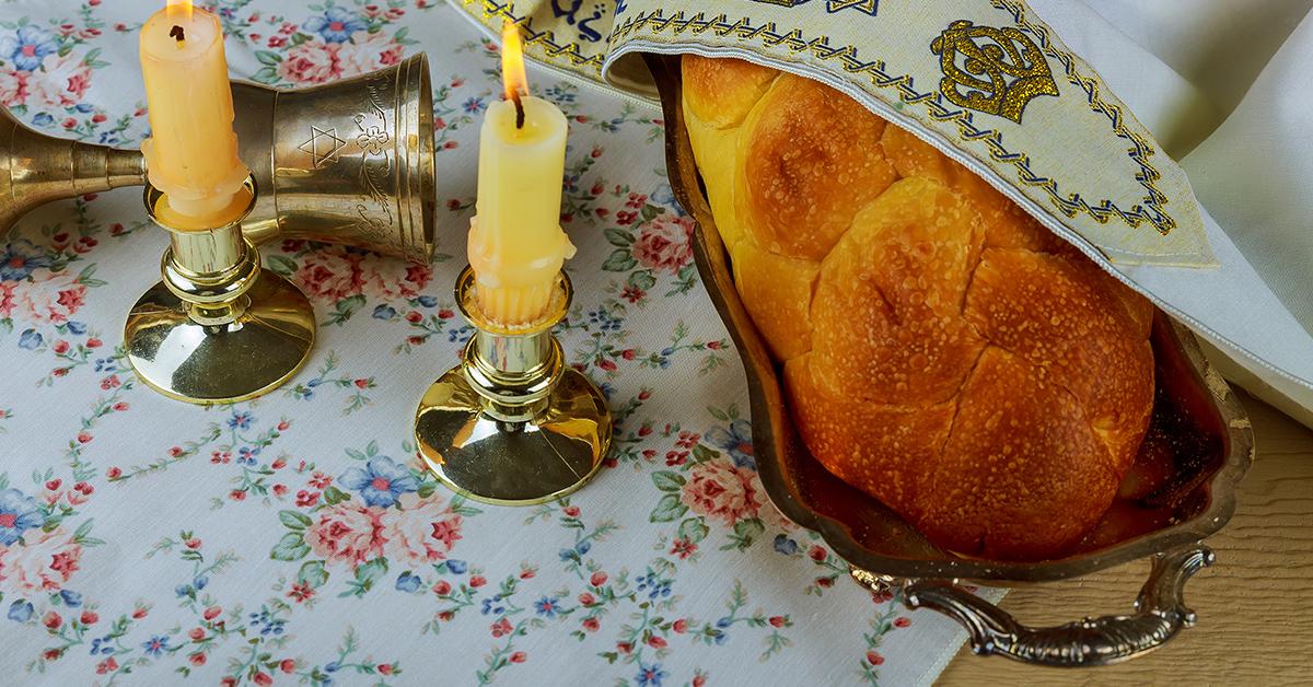 Challah plates make a wonderful gift